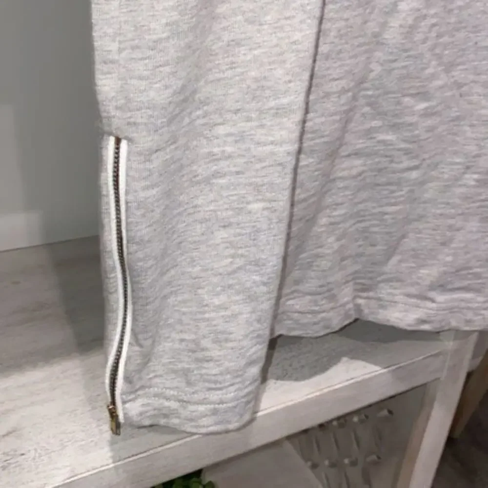 J. Crew woman’s gray sweatshirt dress size xsmall excellent condition